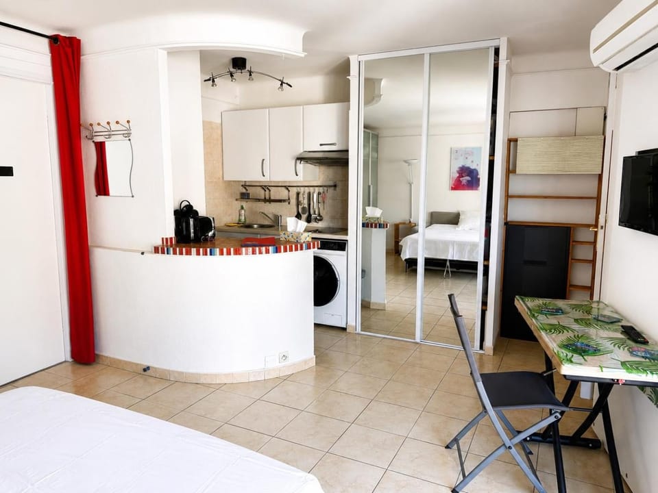 Studio proche mer stellamare Apartment in Cannes