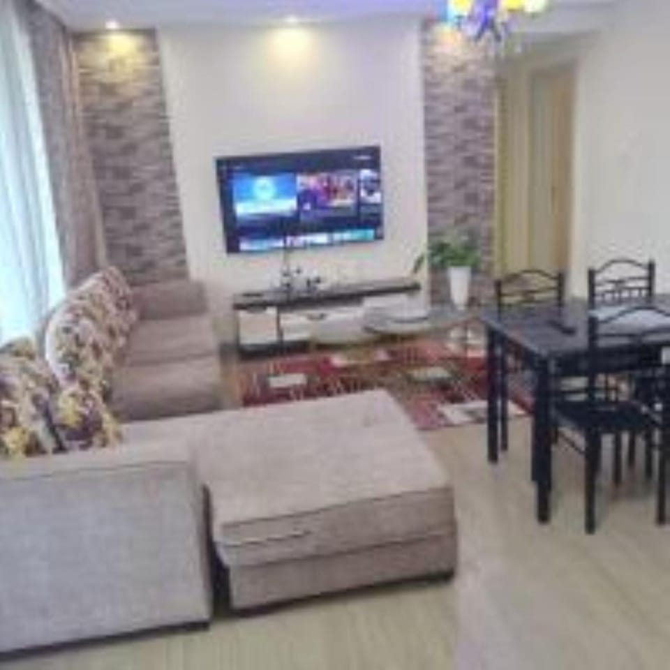 Affordable two bedroom apartment with fully equipped gym, heated swimming pool, private parking space child play area and unbeatable city views Apartment in Nairobi