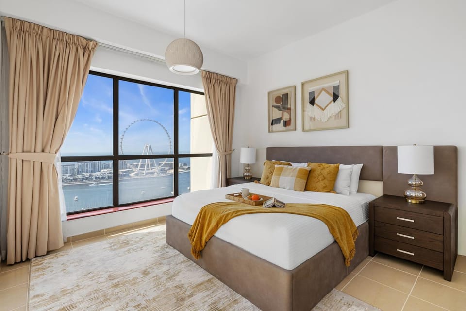 Natural landscape, Photo of the whole room, Bedroom, Lake view, River view