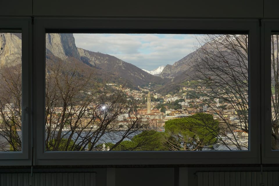 City view, Lake view, Mountain view