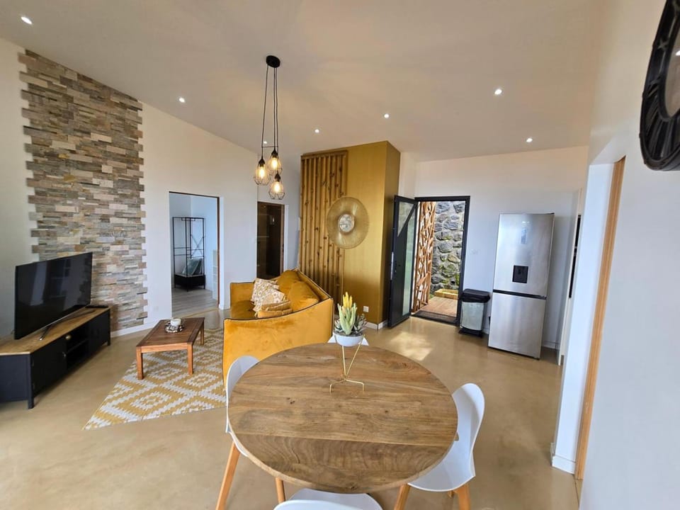 Kazen’ Eden, Vue panoramique Ouest & luxe Bed and Breakfast in Saint-Leu