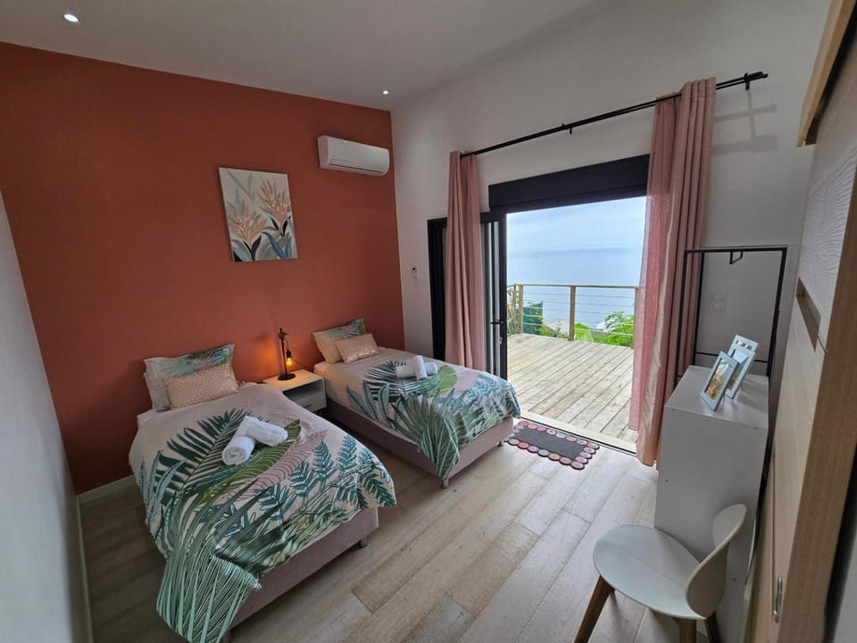 Kazen’ Eden, Vue panoramique Ouest & luxe Bed and Breakfast in Saint-Leu