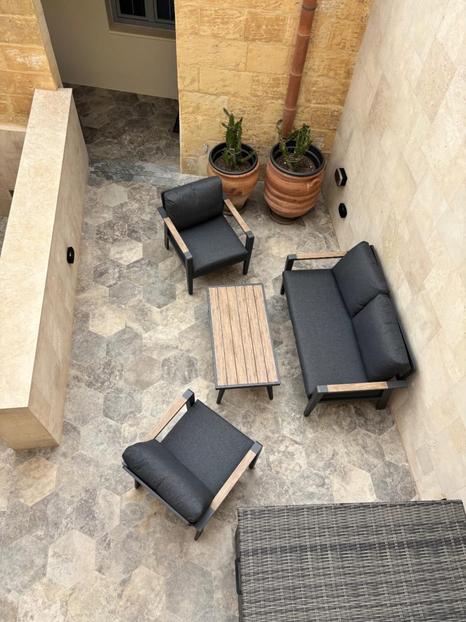 Balcony/Terrace