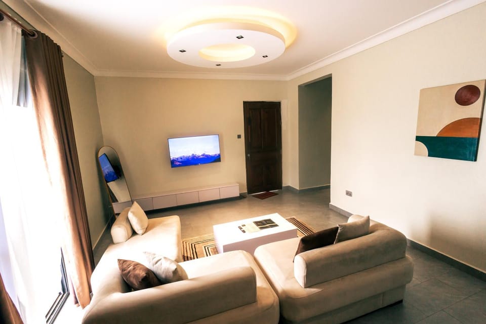 TV and multimedia, Seating area