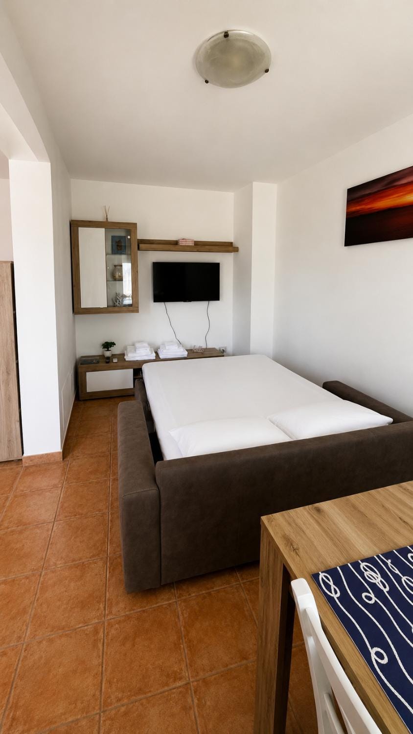 Casa Viola Bilocale con parcheggio coperto a 10 minuti a piedi dal mare Apartment in Alghero