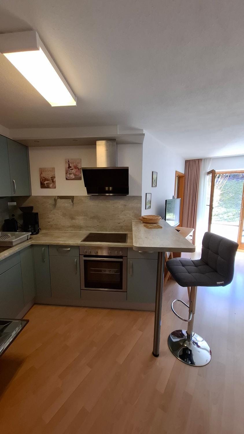 Kitchen or kitchenette, Living room