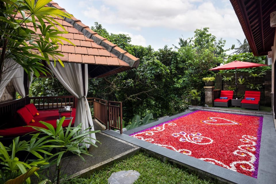 Day, View (from property/room), Pool view, sunbed