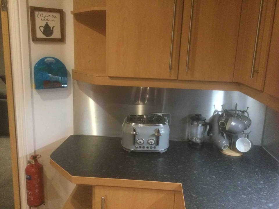 Gorgeous Marina 2 Bed Apartment House in Portishead