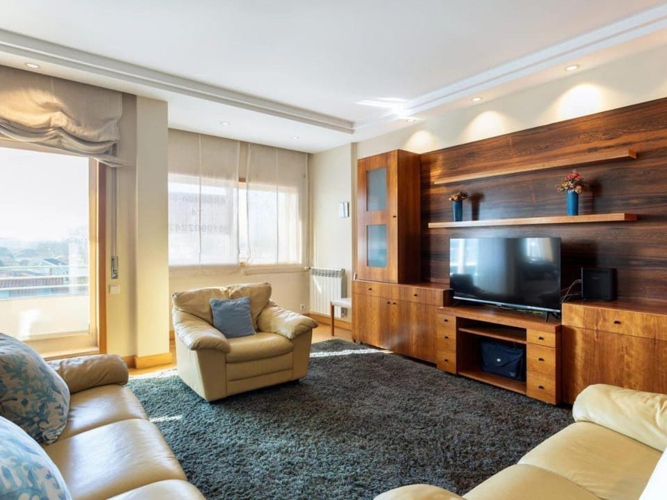 Apartment 4 Bedrooms Apartment in Porto