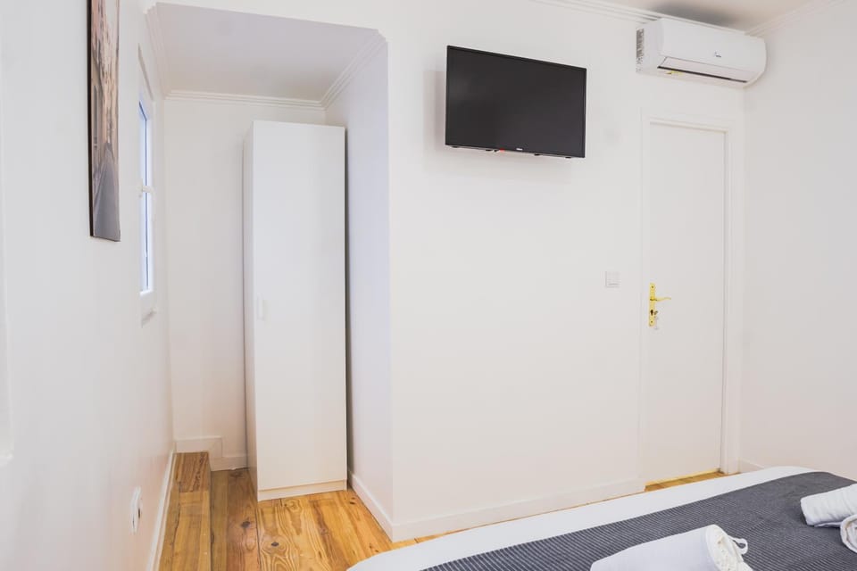 Suites - Sabino de Sousa 1 Andar Vacation rental in Lisbon