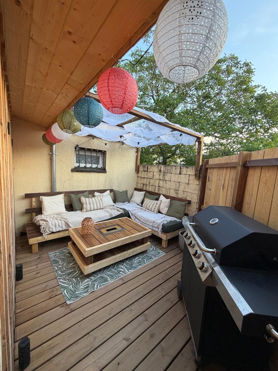 Studio chaleureux, massage, terrasse privé, barbecue et balneo Apartment in Nouvelle-Aquitaine