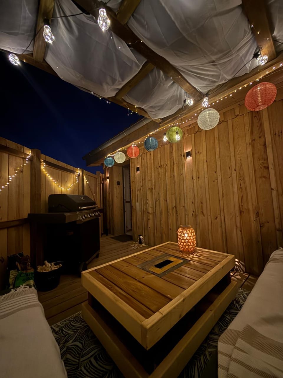 Studio chaleureux, massage, terrasse privé, barbecue et balneo Apartment in Nouvelle-Aquitaine