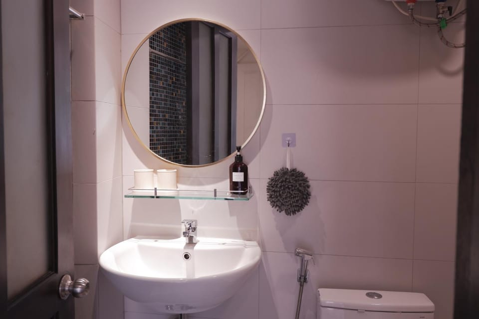 Toilet, Bathroom