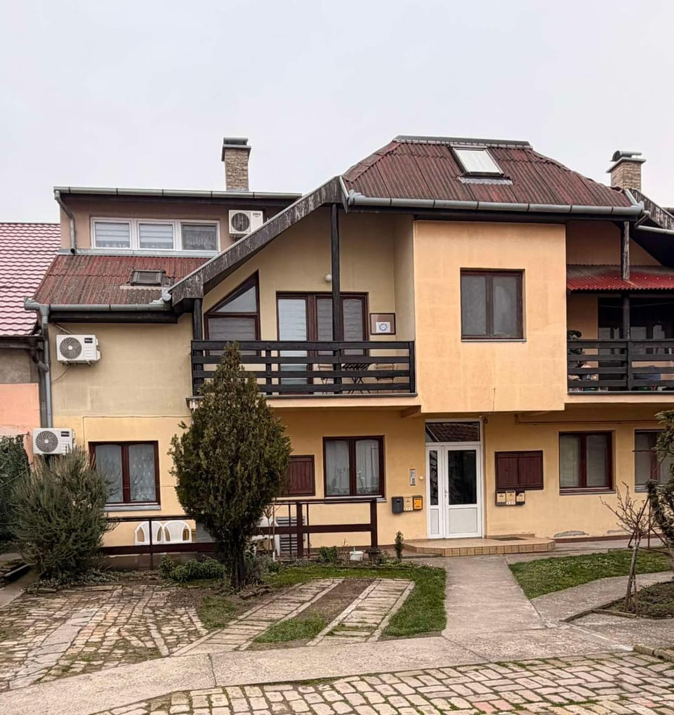 Levendula Apartman Apartment in Vojvodina