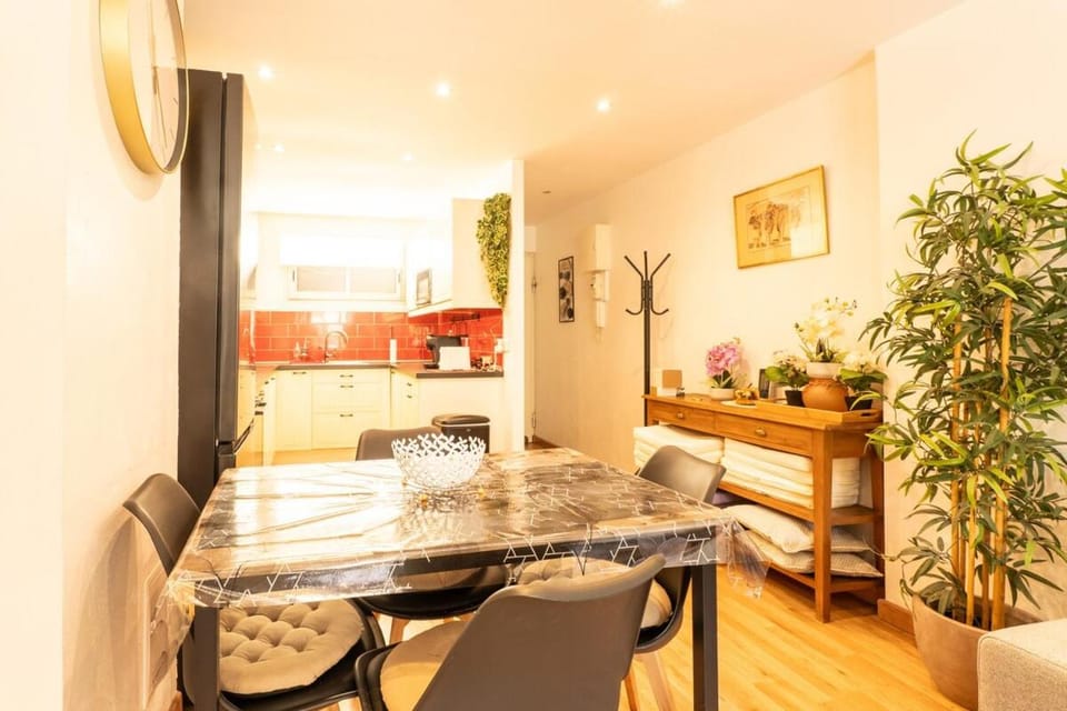 Le Bougainvillier Apartment in Nice