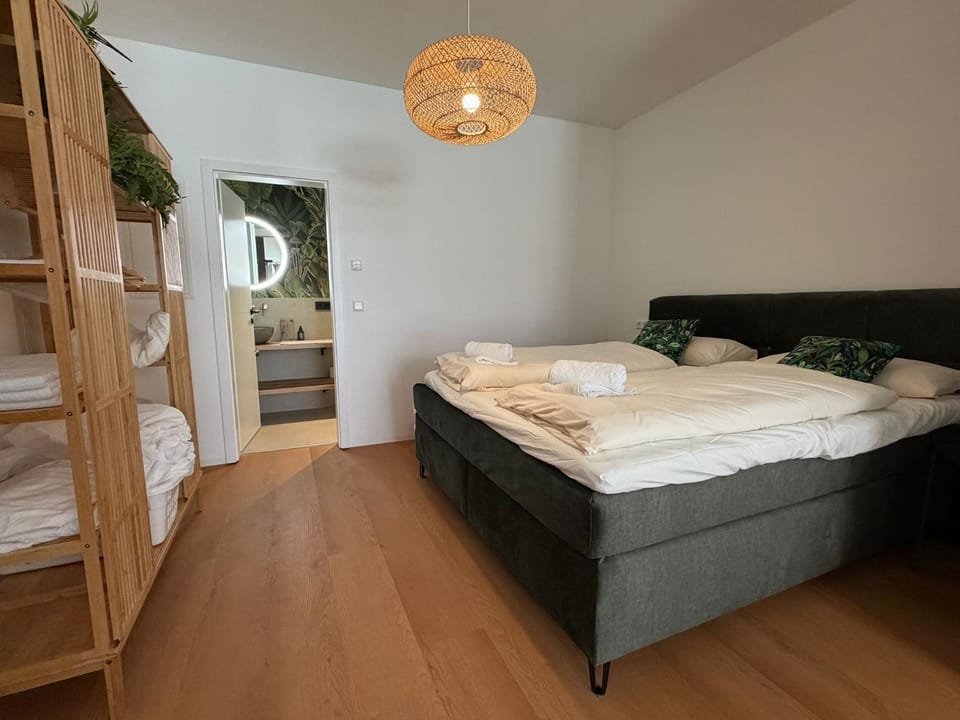 LAKE Loft Oasis - Pflummernhaus Apartment in Überlingen