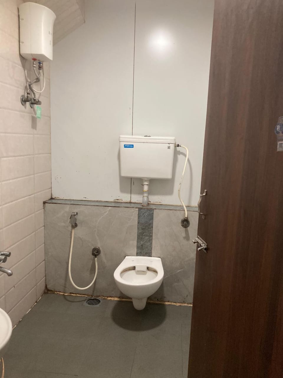Hotel Grants Residency Colaba Hotel in Mumbai