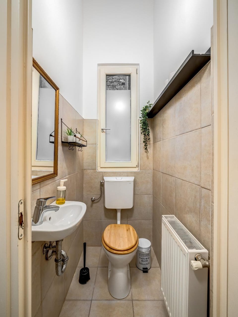 Toilet, Bathroom