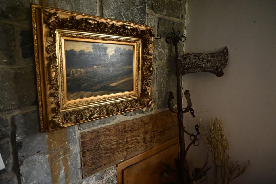 Gîte du Château de Spontin - 8 chaussée de Dinant - 5530 Spontin Bed and Breakfast in Wallonia, Belgium