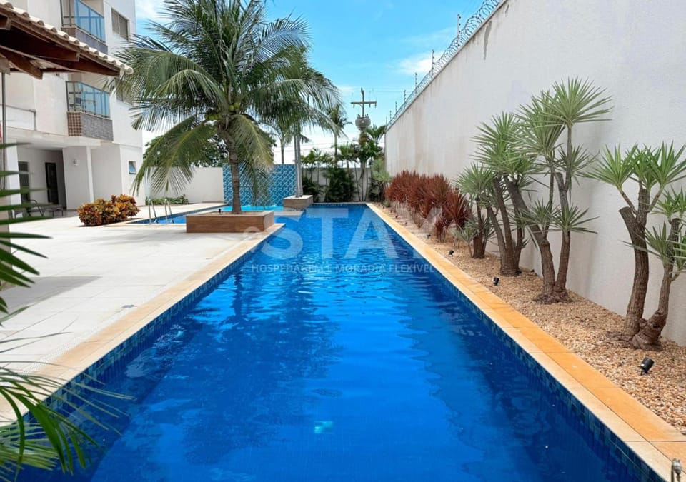 Property building, Day, Pool view, Swimming pool, sunbed