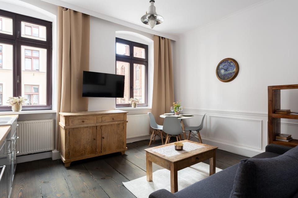 TV and multimedia, Living room