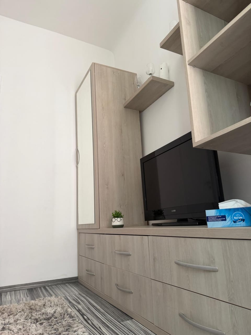 Middle House Apartment in Brasov