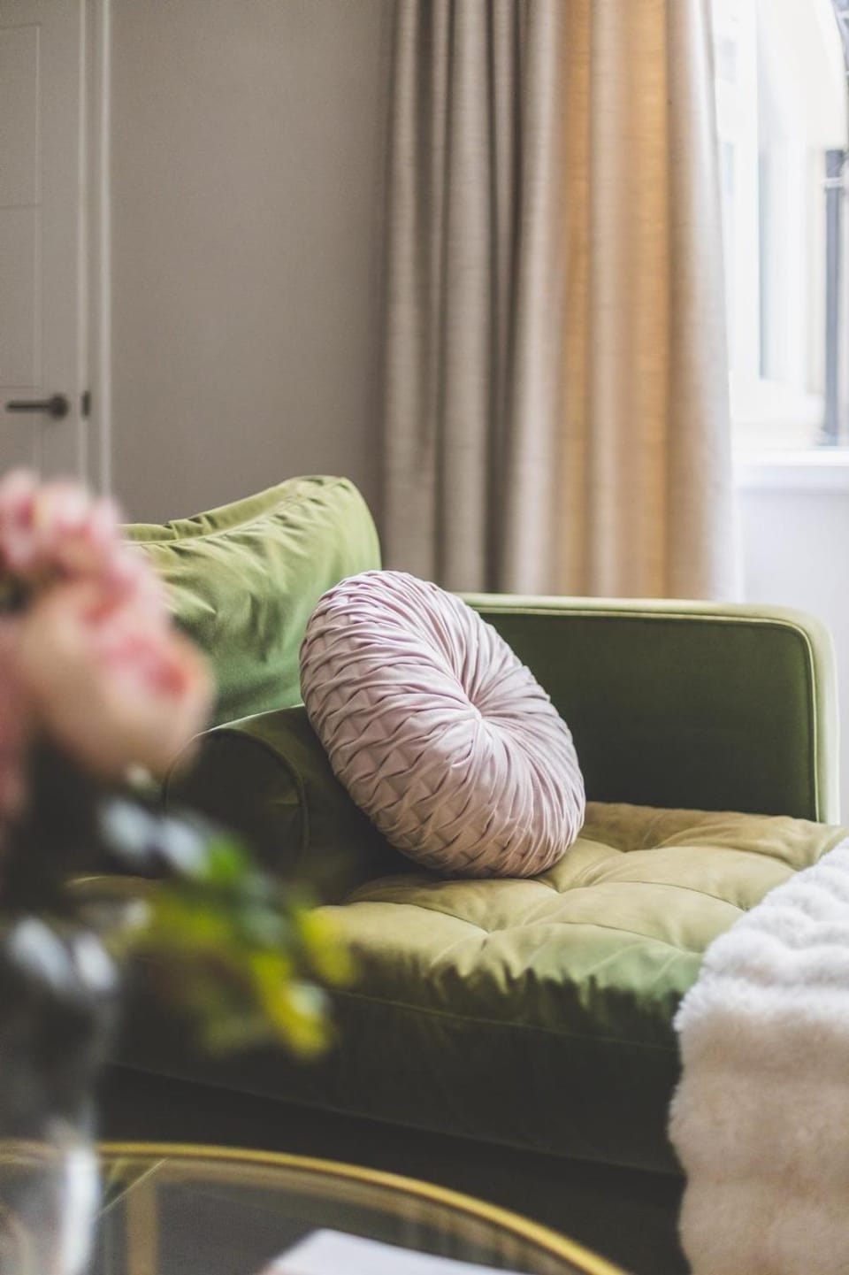 Living room, Seating area, Bedroom