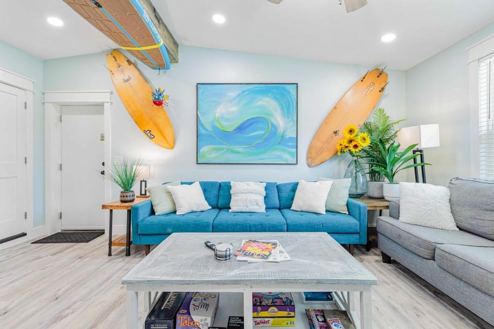 Fort Walton’s Haus22 | Beach Vibes & Backyard House in Fort Walton Beach