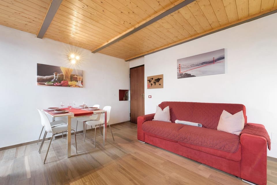 Prima Del Cielo - Alba Apartment House in Province of Lecco