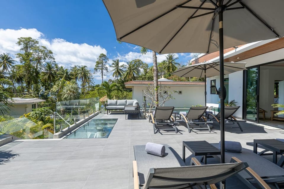 Balcony/Terrace, Balcony/Terrace, Seating area, sunbed