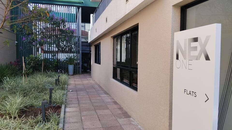 Lindo Studio - Confortável e Excelente localização - 1 min do Metrô Vila Madalena Apartment in Sao Paulo City