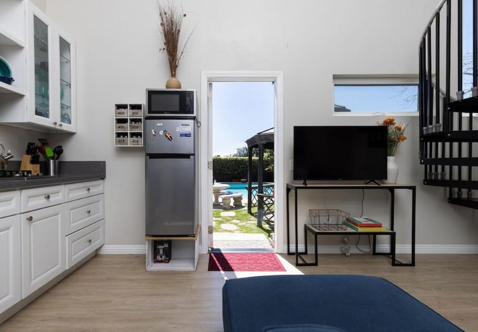 Berenice Tiny House Oasis Patio Pool House House in Brea