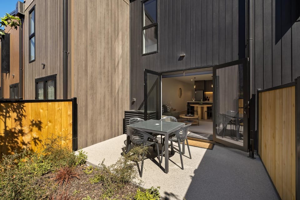 Patio, Garden