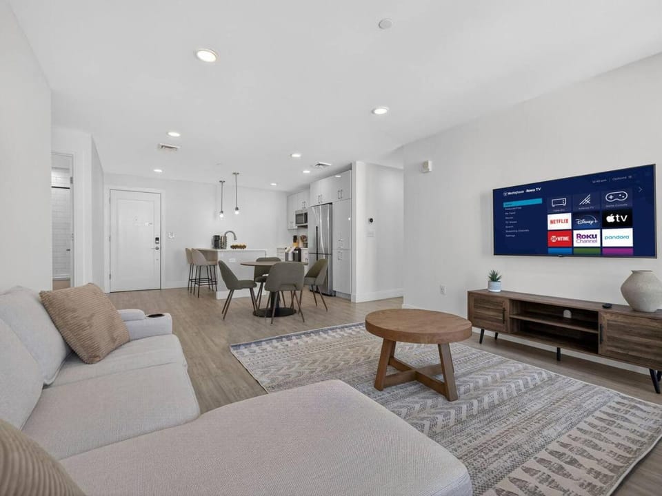 Luxe 3BD allston Apartment in Allston
