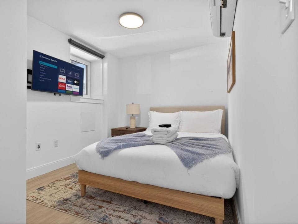 Luxury 2BR apt in Boston near Harvard! Apartment in Allston