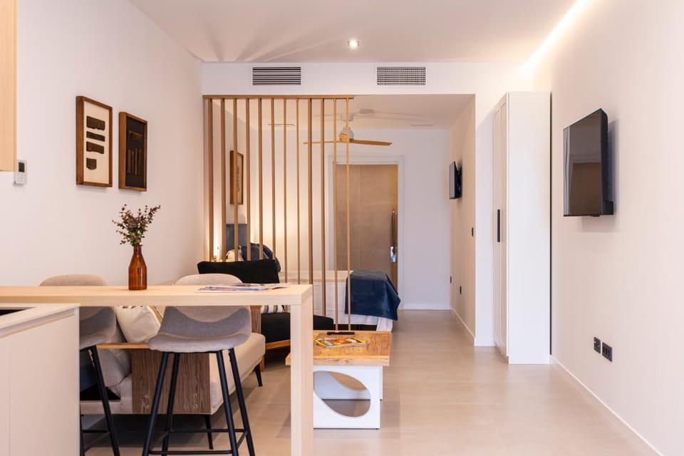 TV and multimedia, Living room