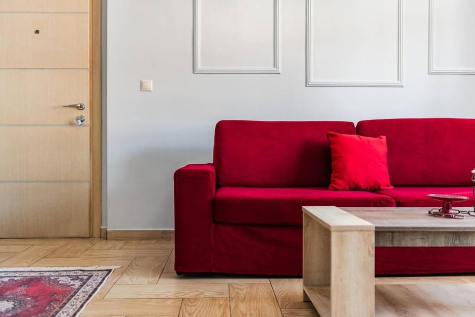 Saranda Bay Retreat - 1BR Apartment by PikHost Apartment in Sarandë