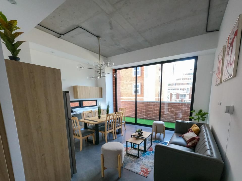 Living room, Dining area