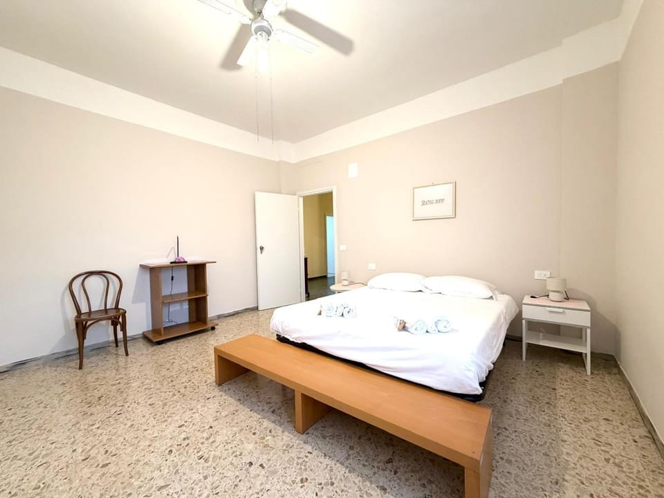 Vintage Armonia 2BR apartment Apartment in Florence