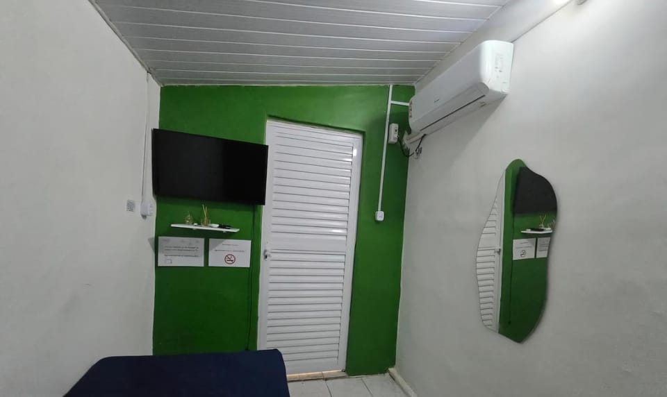 Quarto solteiro custo-benefício Bed and Breakfast in São Luís