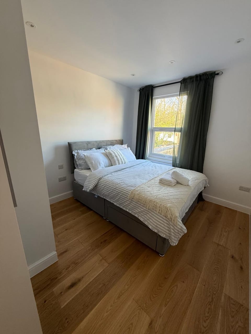 Bed, Bedroom, wardrobe
