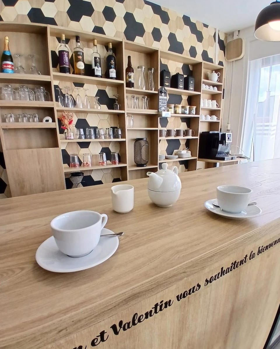 Lounge or bar
