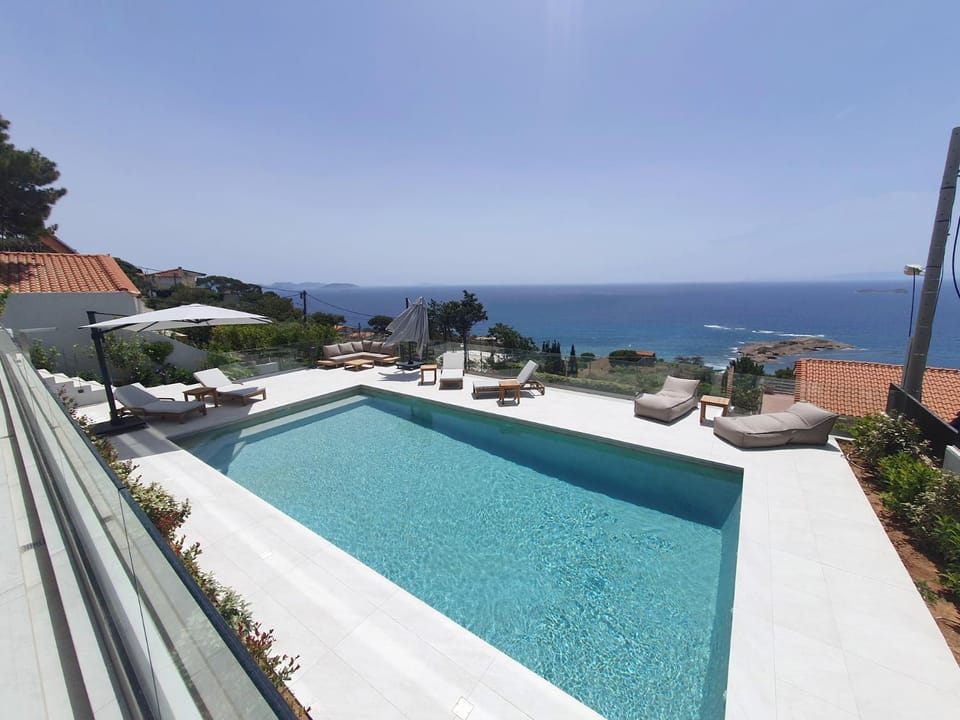 View (from property/room), Pool view, Sea view, Swimming pool