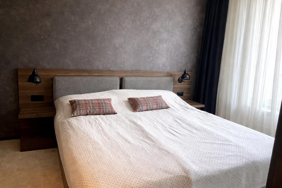 Woodside Kopaonik MB Apartments - One separate bedroom, Free Parking, Wellness and Spa, Ski-in - Ski-out Apartment in Serbia