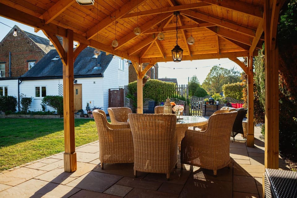 Property building, Spring, Garden view, Garden view