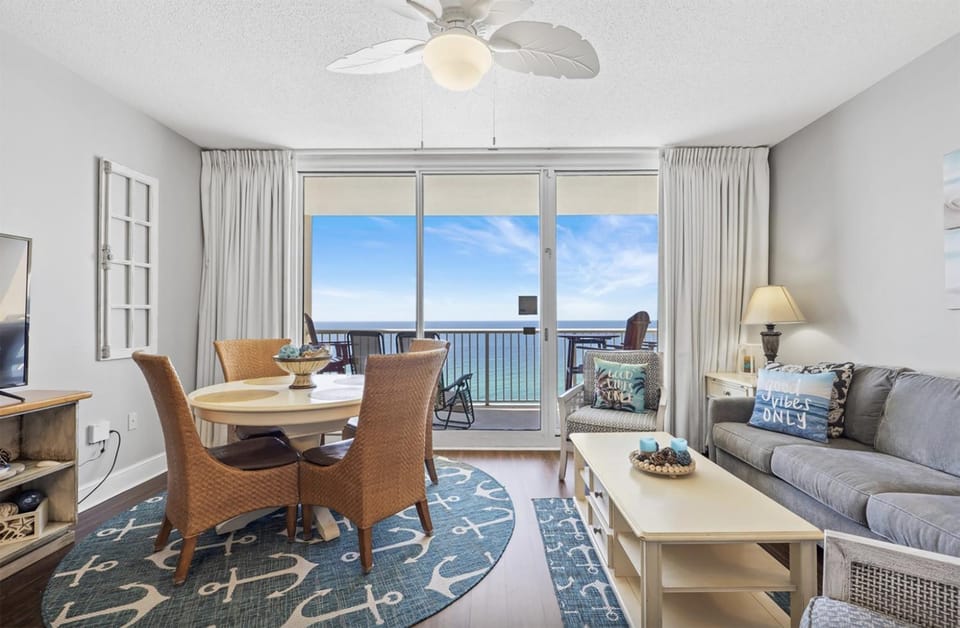 Majestic Beach Towers 1-1510 House in Long Beach