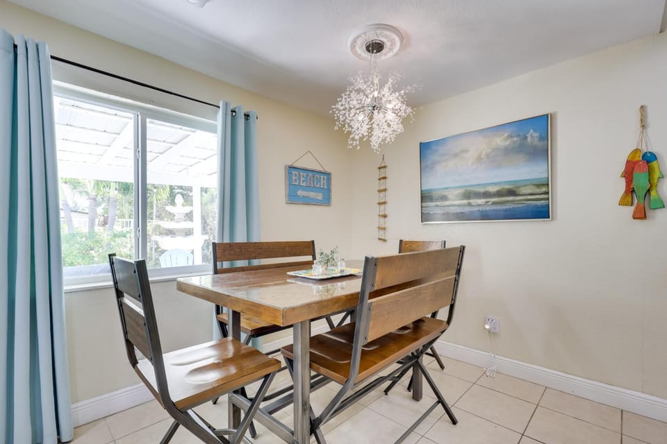 5 Mi to Beaches! Family Home in Fort Lauderdale House in Fort Lauderdale