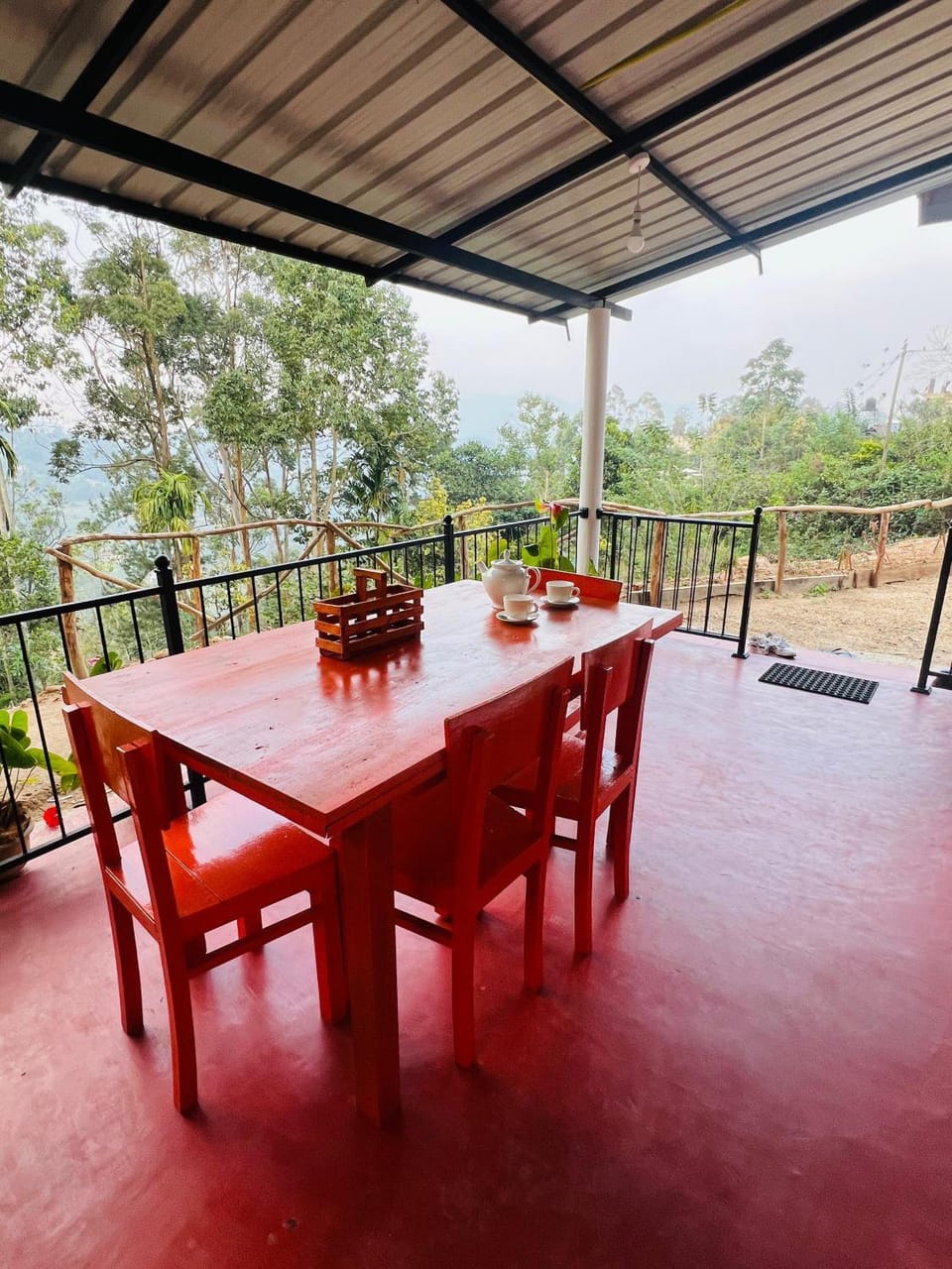 Patio, Day, Natural landscape, View (from property/room), Balcony/Terrace, Seating area, Dining area, Mountain view
