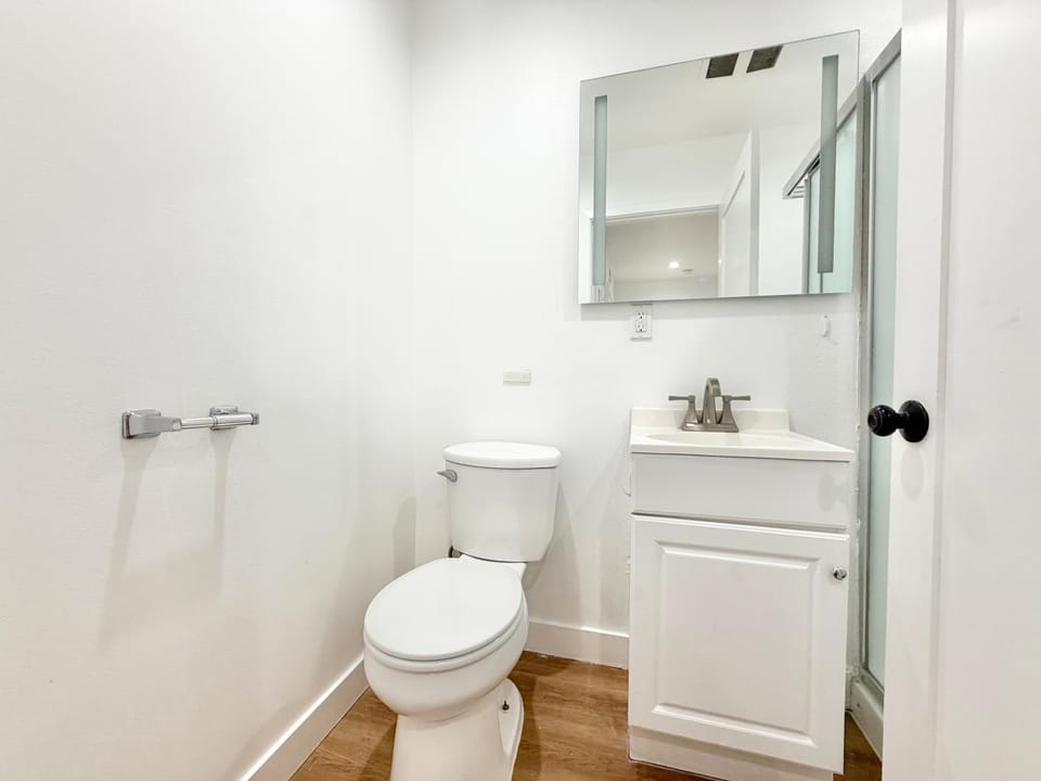 1620 Suite Private Bed & Bath Vacation rental in Los Angeles