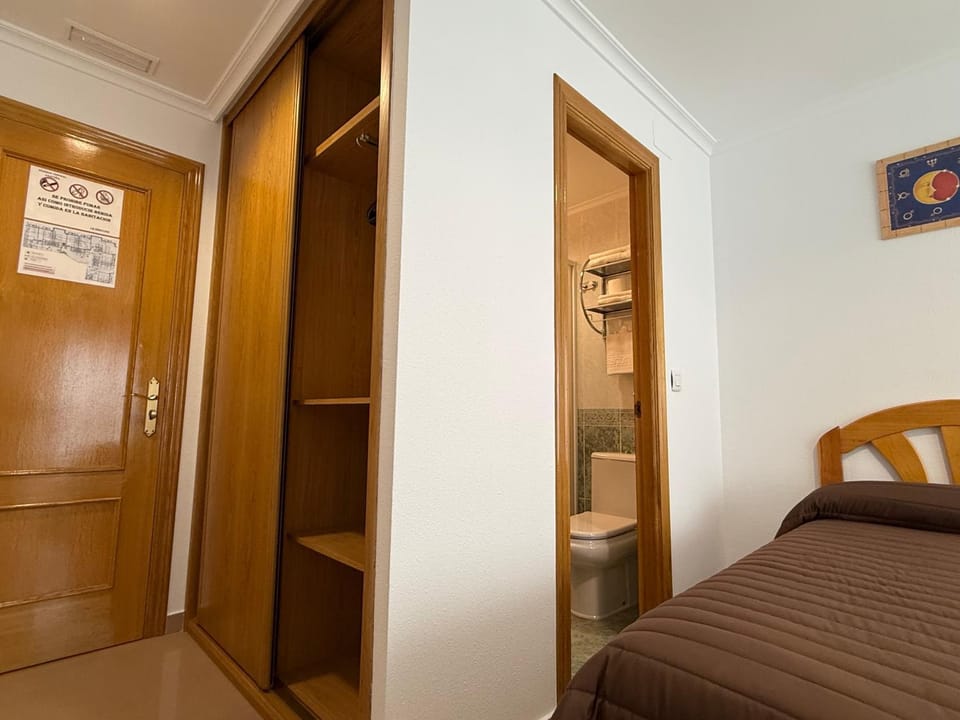 Pensión Bahía de Santoña Bed and Breakfast in Santoña